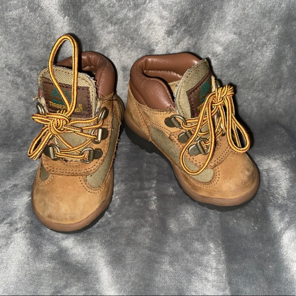 Timberland Field Boots Infant Toddler Size 5 Brown Nubuck